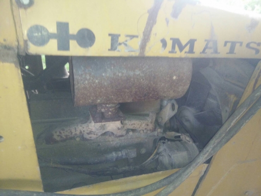 ขายรถแทรคเตอร์ KOMATSU D20PL-6 ตีนเป็ดกว้าง 90 ซม.ราคา 160000