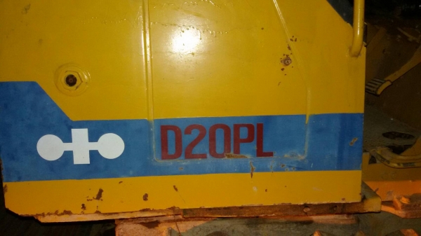 ขายรถแทรคเตอร์ KOMATSU D20PL-6 ตีนเป็ดกว้าง 90 ซม.ราคา 160000