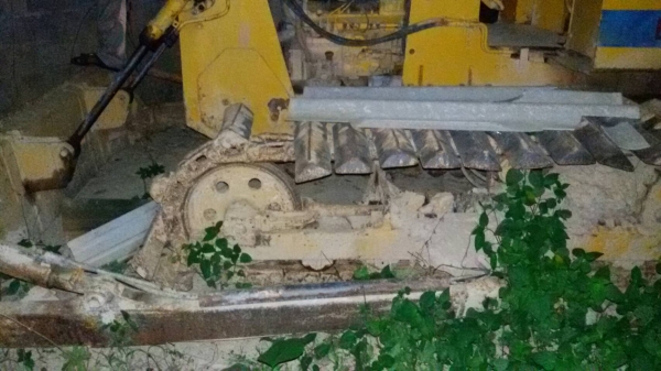 ขายรถแทรคเตอร์ KOMATSU D20PL-6 ตีนเป็ดกว้าง 90 ซม.ราคา 160000