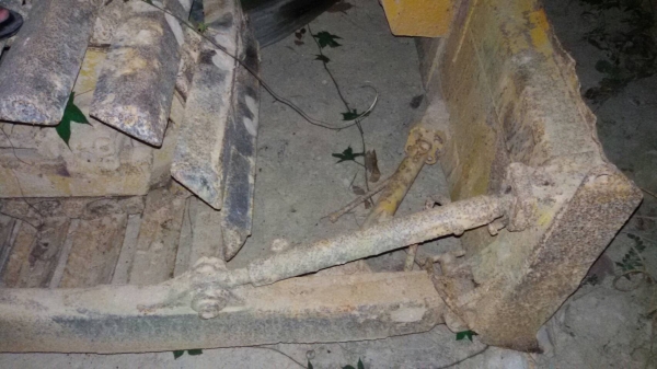 ขายรถแทรคเตอร์ KOMATSU D20PL-6 ตีนเป็ดกว้าง 90 ซม.ราคา 160000