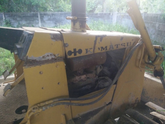 ขายรถแทรคเตอร์ KOMATSU D20PL-6 ตีนเป็ดกว้าง 90 ซม.ราคา 160000