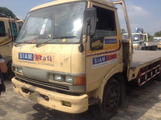 6 ล้อ HINO พื้นเรียบ