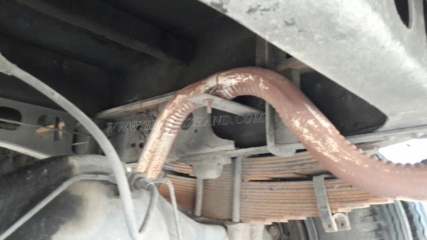 6 ล้อ HINO พื้นเรียบ