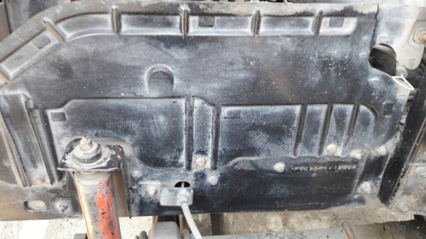 6 ล้อ HINO พื้นเรียบ