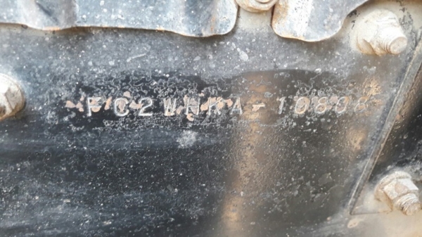 6 ล้อ HINO พื้นเรียบ