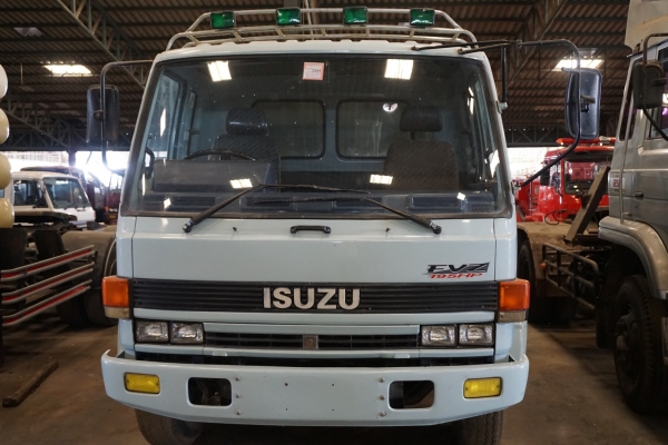 ISUZU 160 แรงม้า ดั้มพ์ ช่วงล่างเล็ก