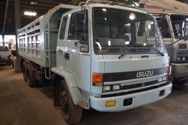 ISUZU 160 แรงม้า ดั้มพ์ ช่วงล่างเล็ก