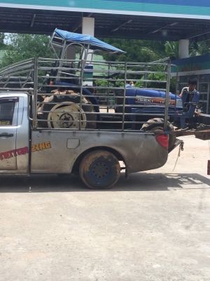 ขายรถไถอิเชกิ32แรง  รถสวยเดิมออกห้างพร้อมใช้ถูกๆ