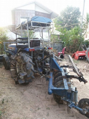 ขายรถไถอิเชกิ32แรง  รถสวยเดิมออกห้างพร้อมใช้ถูกๆ