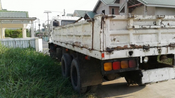 ขายคับสิบล้ออีสุ195เเรงปี39คัดซีเพลาเดียวทำ2เพลา