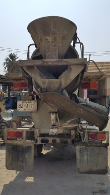 ขายรถโม่ปูน 3คิว 195แรง