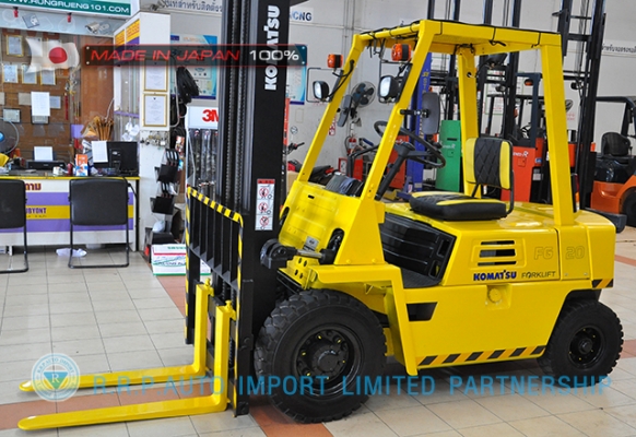 ขายรถโฟล์คลิฟท์มือสอง KOMATSU รุ่น FG20-100266 ราคา 155,000 บาท นำเข้าจากประเทศญี่ปุ่น 100\% ไม่เคยใช้งานในประเทศไทย