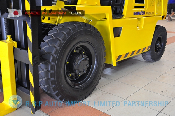 ขายรถโฟล์คลิฟท์มือสอง KOMATSU รุ่น FG20-100266 ราคา 155,000 บาท นำเข้าจากประเทศญี่ปุ่น 100\% ไม่เคยใช้งานในประเทศไทย