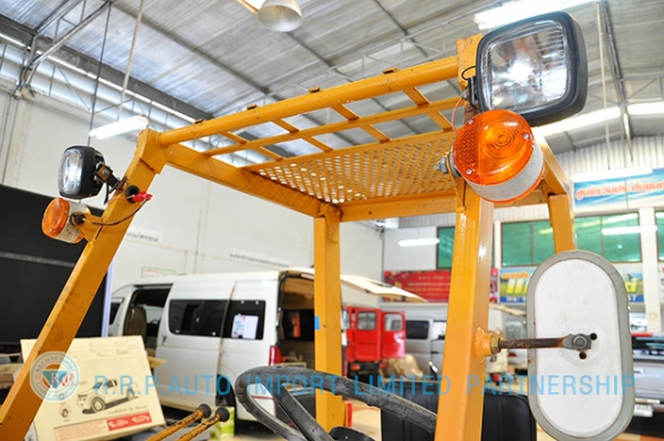 ขายรถโฟล์คลิฟท์มือสอง KOMATSU รุ่น FG20-100266 ราคา 155,000 บาท นำเข้าจากประเทศญี่ปุ่น 100\% ไม่เคยใช้งานในประเทศไทย