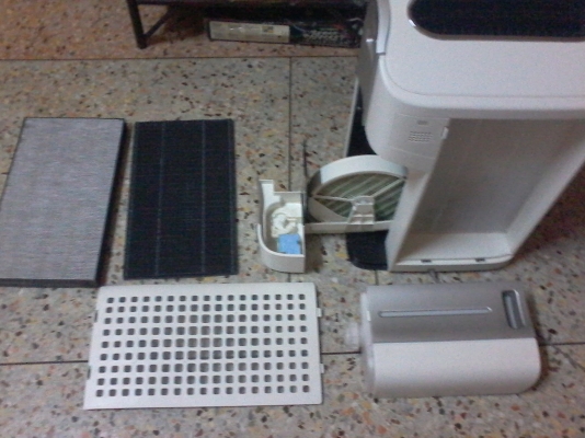 ขายเครื่องฟอกอากาศชาร์ปรุ่นใหม่สภาพดีพร้อมใช้งาน