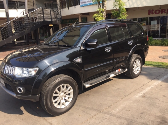 สีดำ เครื่องดีเซล 178แรงม้า" Pajero Sport 2.5GT 2011 สีดำ ขับ2ล้อ เกียร์ออโต้ เบาะคู่หน้าปรับไฟฟ้า ไมล์1แสน เพิ่มปรับเสียงที่พวงมาลัย รถเดิมๆไม่มีชน ช่างมาดูได้ก่อนตัดสินใจ เอกสารครบพร้อมโอน สีดำ เครื่องดีเซล 178แรงม้า" Pajero Sport 2.5GT 2011 สีดำ ขับ2ล้อ เกียร์ออโต้ เบาะคู่หน้าปรับไฟฟ้า ไมล์1แสน เพิ่มปรับเสียงที่พวงมาลัย รถเดิมๆไม่มีชน ช่างมาดูได้ก่อนตัดสินใจ เอกสารครบพร้อมโอน