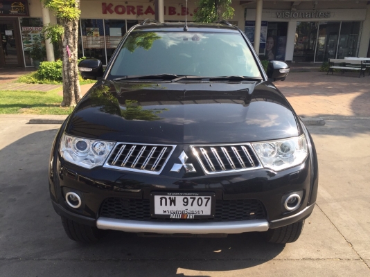 สีดำ เครื่องดีเซล 178แรงม้า&quot;  Pajero Sport 2.5GT 2011 สีดำ ขับ2ล้อ เกียร์ออโต้ เบาะคู่หน้าปรับไฟฟ้า ไมล์1แสน เพิ่มปรับเสียงที่พวงมาลัย รถเดิมๆไม่มีชน ช่างมาดูได้ก่อนตัดสินใจ เอกสารครบพร้อมโอน