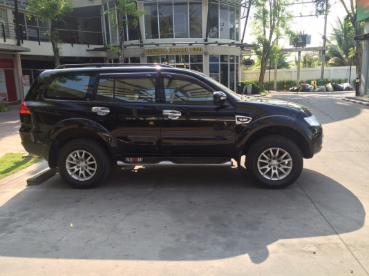 สีดำ เครื่องดีเซล 178แรงม้า" Pajero Sport 2.5GT 2011 สีดำ ขับ2ล้อ เกียร์ออโต้ เบาะคู่หน้าปรับไฟฟ้า ไมล์1แสน เพิ่มปรับเสียงที่พวงมาลัย รถเดิมๆไม่มีชน ช่างมาดูได้ก่อนตัดสินใจ เอกสารครบพร้อมโอน สีดำ เครื่องดีเซล 178แรงม้า" Pajero Sport 2.5GT 2011 สีดำ ขับ2ล้อ เกียร์ออโต้ เบาะคู่หน้าปรับไฟฟ้า ไมล์1แสน เพิ่มปรับเสียงที่พวงมาลัย รถเดิมๆไม่มีชน ช่างมาดูได้ก่อนตัดสินใจ เอกสารครบพร้อมโอน
