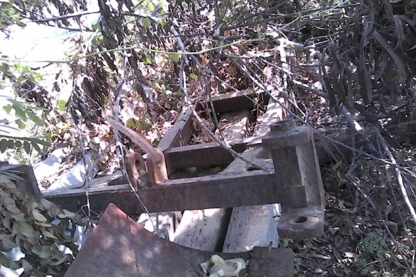 ขายตามสภาพตัวดันหน้า6600ฟอดร์มีอยู่2ชิ้น ขายตามสภาพตัวดันหน้า6600ฟอดร์มีอยู่2ชิ้น