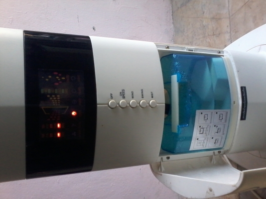 ขายพัดลมไอหมอกastina สวยๆลมแรงดูดี