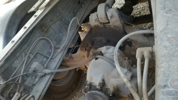 รถอีซูซุ 10 ล้อ หัวลาก GXZ  270 แรงม้า. ปี 47.  ( ขาย เฉพาะหัว. )   สนใจติดต่อ   081 - 6079515