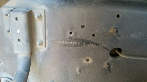 รถอีซูซุ 10 ล้อ หัวลาก GXZ  270 แรงม้า. ปี 47.  ( ขาย เฉพาะหัว. )   สนใจติดต่อ   081 - 6079515