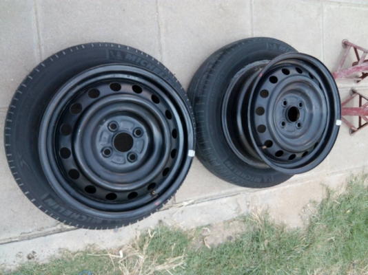 กะทะล้อ ขนาด 4 รู 100 พร้อมยาง มิชิลิน 175/65R15 ขอบ 15 มี 2 ล้อ tel.081-427-3941 ไอดีไลน์ 0814273941 กะทะล้อ ขนาด 4 รู 100 พร้อมยาง มิชิลิน 175/65R15 ขอบ 15 มี 2 ล้อ tel.081-427-3941 ไอดีไลน์ 0814273941