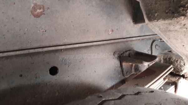 6 ล้อ HINO พื้นเรียบ รถfc114  120 แรงม้า