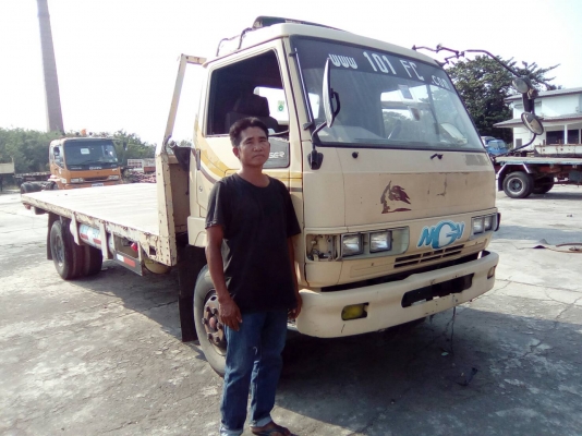 6 ล้อ HINO พื้นเรียบ รถfc114  120 แรงม้า