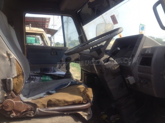 6 ล้อ HINO พื้นเรียบ รถfc114  120 แรงม้า