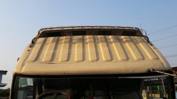 6 ล้อ HINO พื้นเรียบ