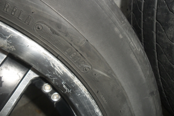 ล้อแม็ก17นิ้ว5รู114 พร้อมยาง สวยๆ 4 ล้อ ราคา 6950 บาท ล้อแม็ก17นิ้ว5รู114 พร้อมยาง สวยๆ 4 ล้อ ราคา 6950 บาท