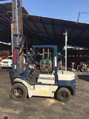 ขาย ฟอล์คลิฟต์ 2.5 ตัน KOMATSU FG25-11 รถมือ 2 นำเข้าจากญี่ปุ่น ขาย ฟอล์คลิฟต์ 2.5 ตัน KOMATSU FG25-11 รถมือ 2 นำเข้าจากญี่ปุ่น