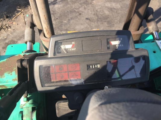 ขาย ฟอล์คลิฟต์ 2 ตัน  MITSUBISHI FD20 รถมือ 2 นำเข้าจากญี่ปุ่น