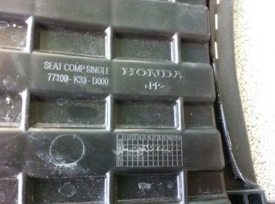 เบาะ 2 ชิ้น ใส่ CBR  CB ใส่หลายรุ่น ของแท้ มือสอง ญี่ปุ่น