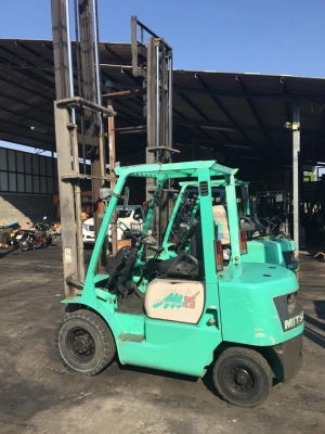 ขาย ฟอล์คลิฟต์ 2.5 ตัน MITSUBISHI FD25 รถมือ 2 นำเข้าจากญี่ปุ่น  เสา 4.5 เมตร