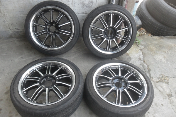 ล้อแม็ก17นิ้ว4รุ100 พร้อมยาง สวยๆ 4 ล้อ ราคา 6700 บาท