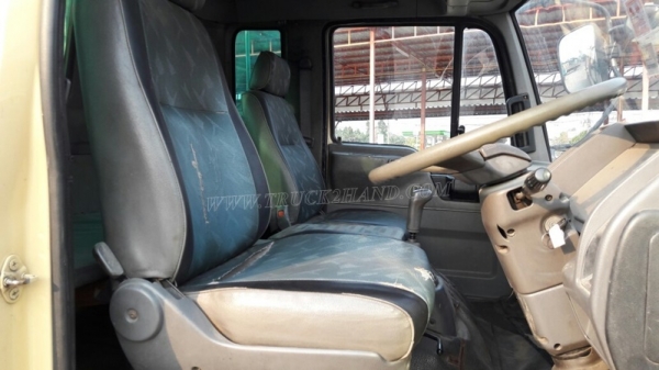 6 ล้อ HINO พื้นเรียบ รถfc114 120 แรงม้า