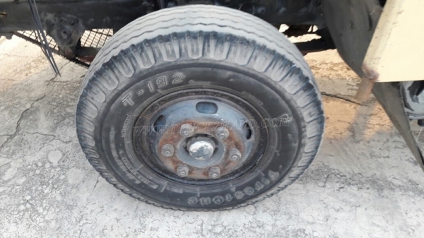 6 ล้อ HINO พื้นเรียบ รถfc114 120 แรงม้า