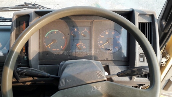 6 ล้อ HINO พื้นเรียบ รถfc114 120 แรงม้า