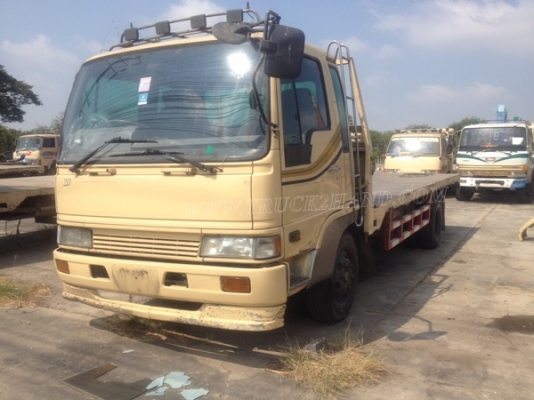 6 ล้อ HINO พื้นเรียบ รถfc114 120 แรงม้า