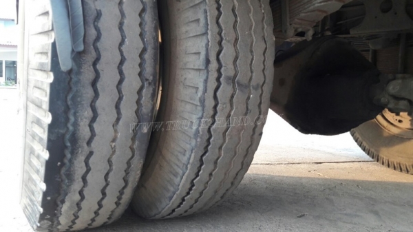 6 ล้อ HINO พื้นเรียบ รถfc114 120 แรงม้า