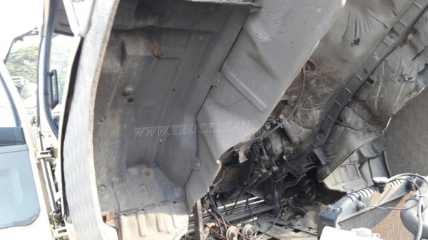 6 ล้อ HINO พื้นเรียบ รถfc114 120 แรงม้า