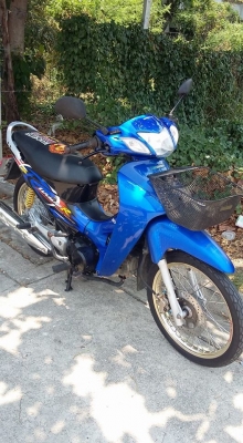 ขาย Honda wave r แท้ เครื่องเดิมสนิท ท่อไม่มีควันใหล ชุดสีเดิม น้ำเงิน - ดำ ล้อทอง ซีลวดใหม่ ยางดอกเต็มใหม่กริบ รถบ้าน ทะเบียนไม่ขาดต่อ เล่ม ชุดโอน บัตรประชาชนครบ รถอยุ่ สรงประภา ดอนเมือง กรุงเทพ  เบอ 0891123302 line progress7109 ราคา 1ุ6500 บาทขาย