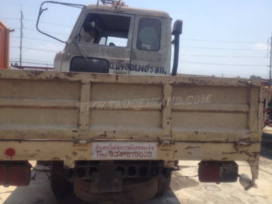 6 ล้อ HINO รุ่น FD 180 แรงม้า มีหัวเก๋งให้แต่สามารถไปประกอบได้เอง สนใจต่อรองราคาได้อีก