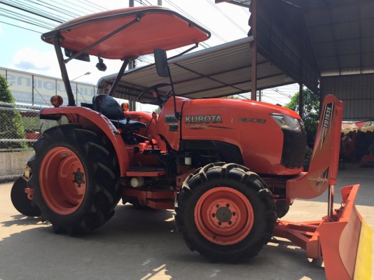 ขายรถไถ Kubota L3608(4WD) พร้อมใบมีดและผานพรวนช้าง รถไร่ เดิมๆ สวยพร้อมใช้งาน