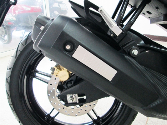 (โอนฟรี) ขาย Yamaha R15 รถปี 2015 ไมล์แท้ 3118 กม สภาพสวยเดิมๆ แรงด้วยขุมกำลัง 150CC บิดติดมือ  สีขาว น้ำเงิน