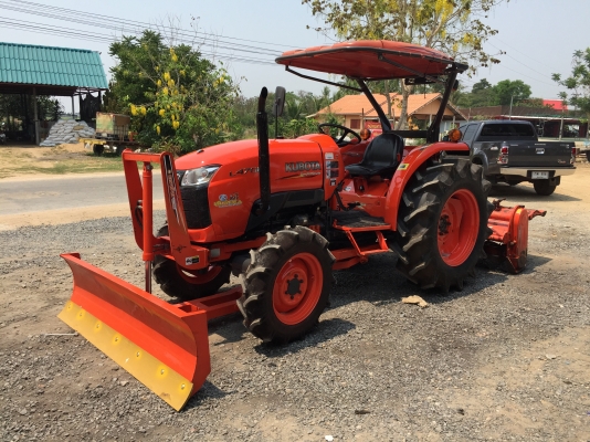 ขายรถไถคูโบต้า L4708 สภาพสวย พร้อมอุปกรณ์ครบชุด สนใจโทรติดต่อ 081-9136451 ค่ะ ขายรถไถคูโบต้า L4708 สภาพสวย พร้อมอุปกรณ์ครบชุด สนใจโทรติดต่อ 081-9136451 ค่ะ