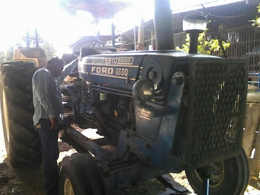 รถไถฟอร์ด เอกสารทะเบียนพร้อม รถไถฟอร์ด เอกสารทะเบียนพร้อม