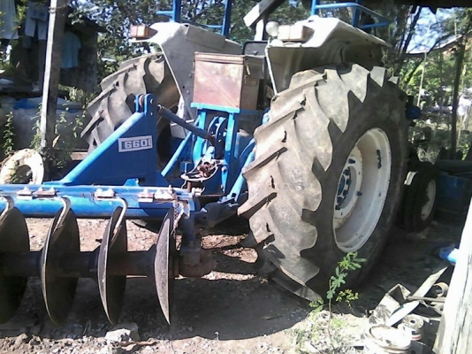 รถไถฟอร์ด เอกสารทะเบียนพร้อม รถไถฟอร์ด เอกสารทะเบียนพร้อม